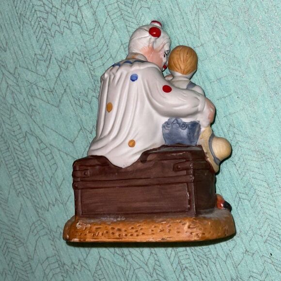 Norman Rockwell The Runaway ceramic clown boy & dog vintage Porcelain Figurine - Picture 2 of 16